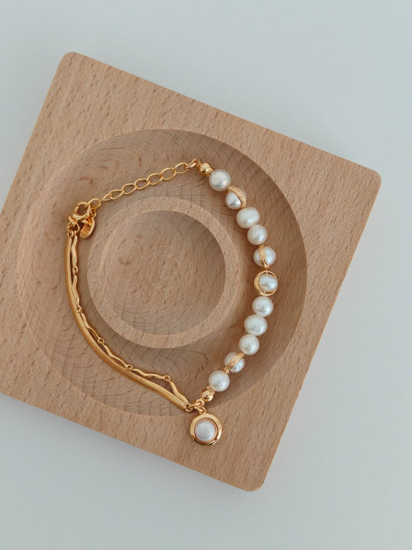 Twin Pearl & Gold Bracelet