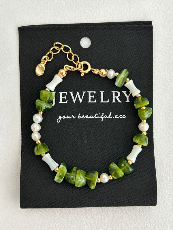 Green Bead & Pearl Bracelet