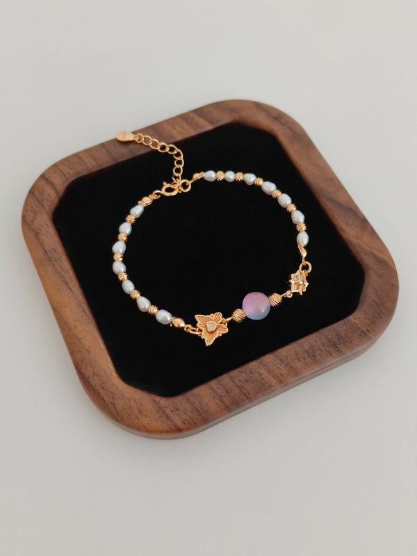 Lilac Charm Pearl Bracelet